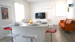 Nina house Crema
